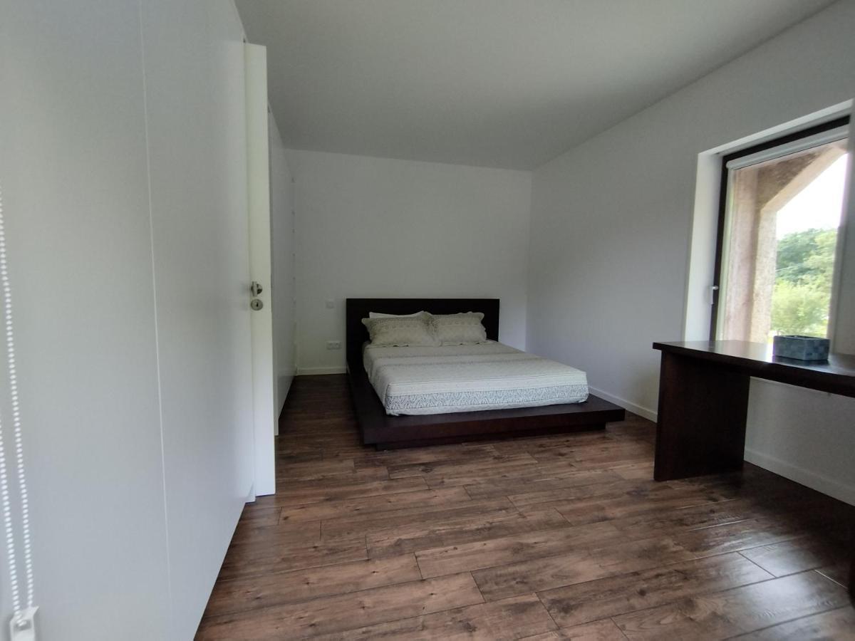 Box House Villa Паредес де Коура Екстериор снимка